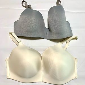 36DD Victoria’s Secret Smooth Wireless Body by Victoria & T Shirt Bras